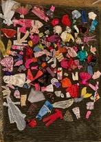 Barbiekleding vintage/ retro., Verzamelen, Poppen, Ophalen of Verzenden, Zo goed als nieuw, Kleertjes