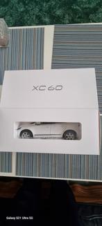 VOLVO  XC60 T6  DEALER EDITION, Hobby en Vrije tijd, Modelauto's | 1:18, Ophalen of Verzenden, Nieuw, Overige merken