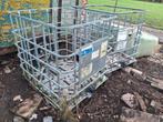 Twee IBC kratten, stapelbaar, Ophalen