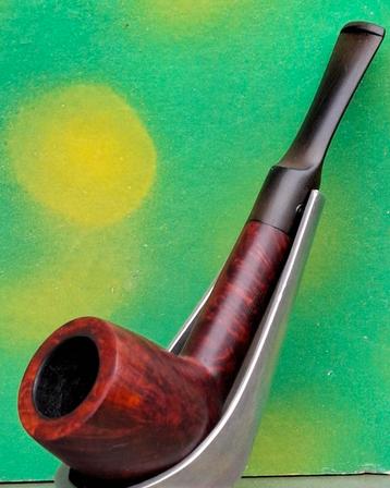 Pijp. PIPE EUROPE. 18 - 3. Vintage.  14 cm. beschikbaar voor biedingen