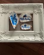 Oogappeltje ~pluk de dag ~porselein blauw ~ kleintje kunst, Ophalen of Verzenden, Nieuw, Minder dan 50 cm, Schilderij