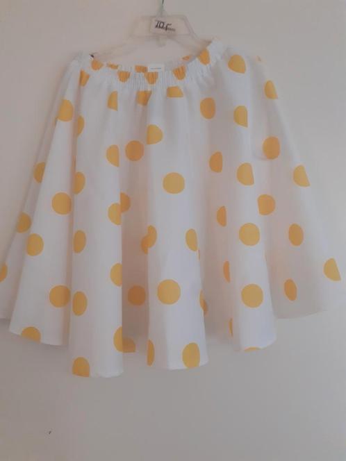 Rock and roll rokje wit met gele stippen one size fits all, Kleding | Dames, Carnavalskleding en Feestkleding, Zo goed als nieuw