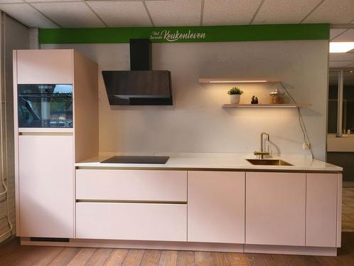 Schitterende nieuwe luxe Shüller keuken, composiet blad, Huis en Inrichting, Keuken | Complete keukens, Nieuw, Enkelwandige keuken