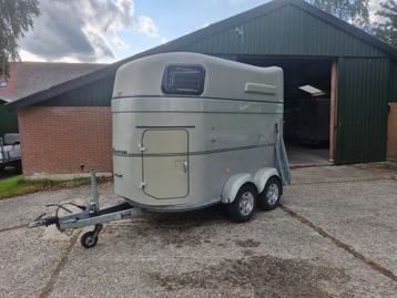 Böckmann master  2 paardstrailer met zadelkamer  beschikbaar voor biedingen
