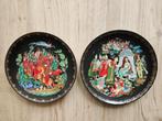 2 porseleinen bordjes Russische Sprookjes - Bradex, Ophalen of Verzenden