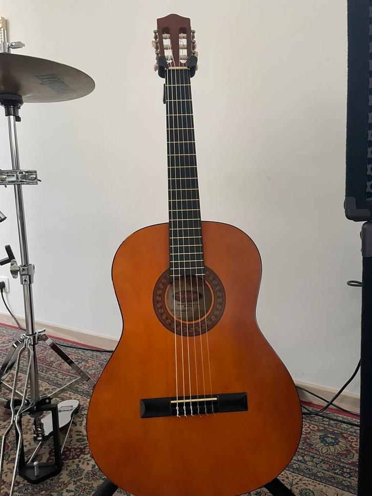 Stagg C422 klassieke gitaar, Muziek en Instrumenten, Snaarinstrumenten | Gitaren | Akoestisch, Zo goed als nieuw, Klassieke of Spaanse gitaar