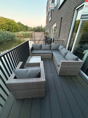Wicker Loungeset 6 persoons beschikbaar voor biedingen