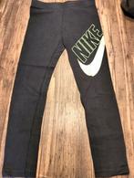 Nike sportbroek maat 146, Jongen of Meisje, Gebruikt, Ophalen of Verzenden, Broek