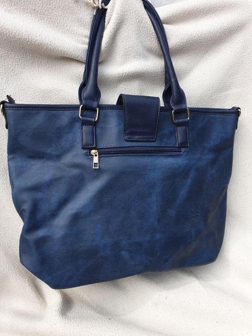 Mooie blauwe damestas., Sieraden, Tassen en Uiterlijk, Tassen | Damestassen, Gebruikt, Handtas, Blauw, Ophalen of Verzenden