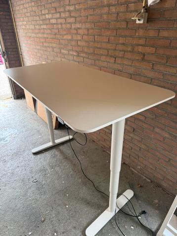 Elektrische ikea Bureau zit/sta, wit, 160x80cm Bekant