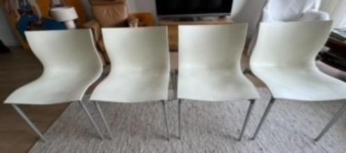 4 crèmekleurige designstoelen Philippe Starck,, Huis en Inrichting, Stoelen, Gebruikt, Vier, Kunststof, Overige materialen, Overige kleuren