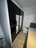 Kledingkast, boxspring te koop, Huis en Inrichting, Kasten | Kledingkasten, Ophalen, Kunststof, Gebruikt, 200 cm of meer