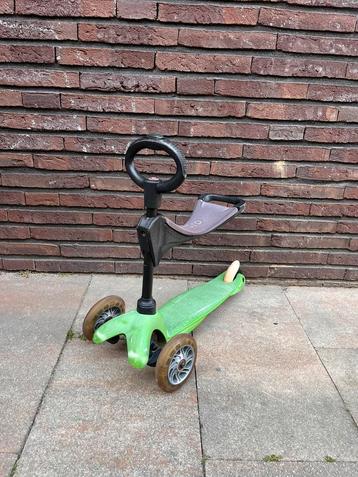 Micro Mini met zitje beschikbaar voor biedingen
