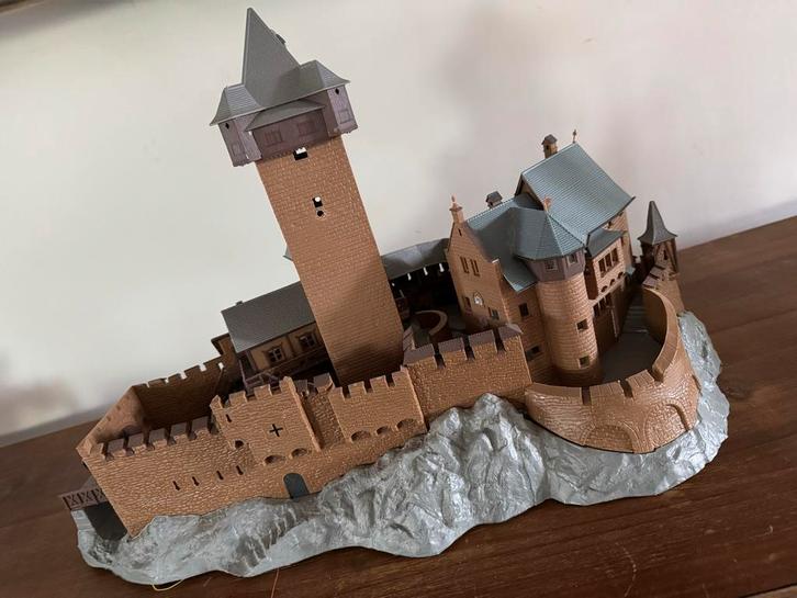 Burcht Falkenstein model met verlichting H0, Hobby en Vrije tijd, Modeltreinen | H0, Gebruikt, Overige typen, Overige merken, Ophalen of Verzenden