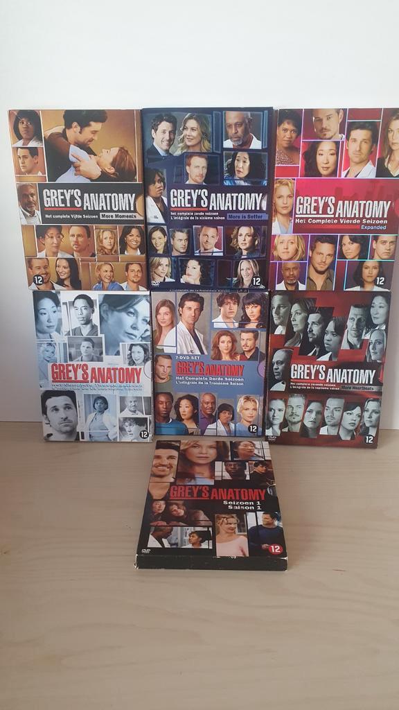 Tv serie ER seizoen 2,3,4,5,7 + Grey's 1 t /m 7 - setprijs, Cd's en Dvd's, Dvd's | Tv en Series, Zo goed als nieuw, Drama, Vanaf 12 jaar