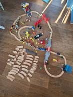 Treinbaan van hout, met veel extra's. O.a. van ikea en lidl, Kinderen en Baby's, Speelgoed | Thomas de Trein, Ophalen of Verzenden