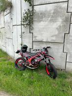 derbi senda sm/extreme, Fietsen en Brommers, Brommers | Derbi, Ophalen, 6 versnellingen, Gebruikt, Maximaal 45 km/u