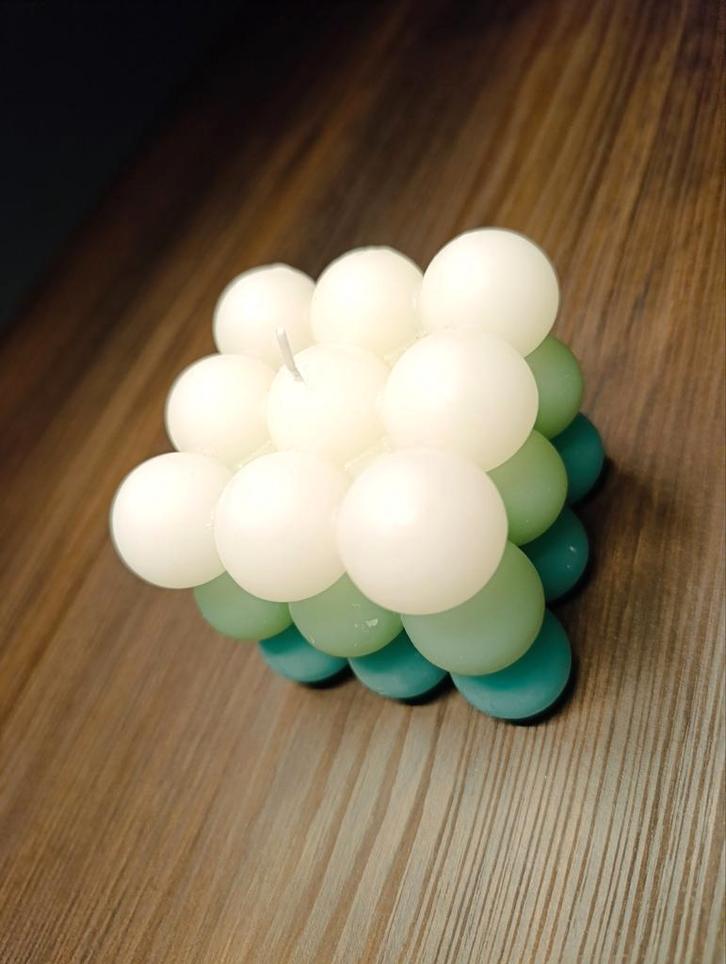 *NIEUW* Trendy Bubble Kaars (Kubus), Huis en Inrichting, Woonaccessoires | Kandelaars en Kaarsen, Nieuw, Kaars, Minder dan 25 cm