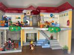 Playmobil 5923 Compleet ingerichte basisschool, Ophalen of Verzenden, Zo goed als nieuw, Complete set