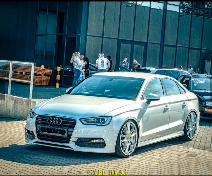 Audi a3 8V Limousine S-line 1.4tfsi Gletscherweiss, Auto's, Audi, Particulier, A3, ABS, Airbags, Airconditioning, Bluetooth, Boordcomputer