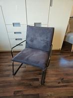 Stijlvolle grijze stoel, Huis en Inrichting, Stoelen, Ophalen