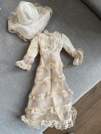 Vintage Sindy Jurk met Hoed, Ophalen of Verzenden, Gebruikt, Kleertjes
