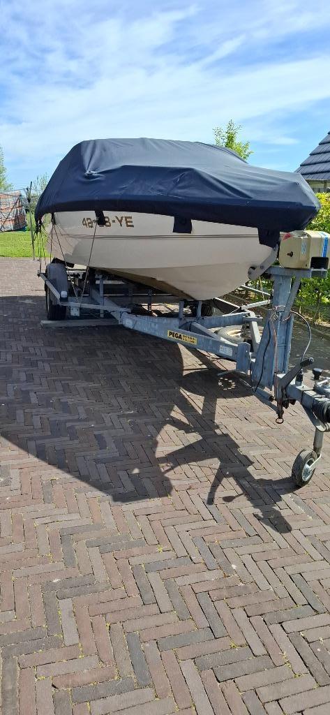 Speedboot Stingray 180RX, Watersport en Boten, Speedboten, Gebruikt, 3 tot 6 meter, Benzine, 120 tot 200 pk, Polyester, Binnenboordmotor