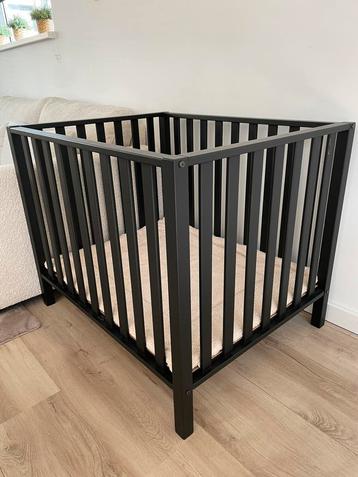 BABY KINDER BOX beschikbaar voor biedingen