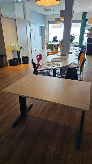Bureautafel