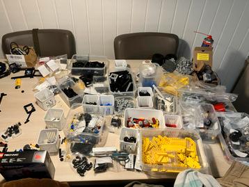 Lego Technic Onderdelen beschikbaar voor biedingen