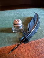 Antieke Inktpot met Veer, Ophalen