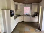 Miele keuken incl. apparatuur (uiterlijk 6-sep demonteren), Ophalen, Gebruikt, Wit, Hoekkeuken