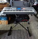 Yamaha PSR E403 keyboard op standaard + adapter, Ophalen, Aanslaggevoelig, Yamaha, 61 toetsen