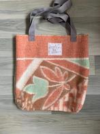 Tote bag vanPippa & Lies gemaakt vintage deken, Ophalen of Verzenden, Nieuw, Grijs, Shopper