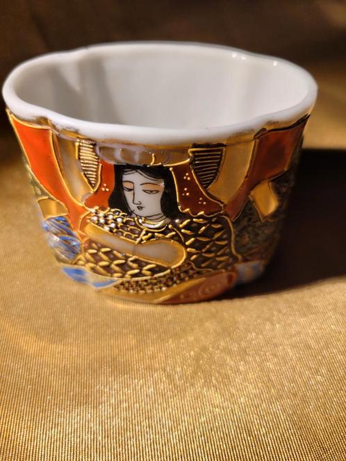 Vintage Japans Vaasje - Sigaretten/Tandenstoker, Antiek en Kunst, Antiek | Vazen, Ophalen of Verzenden
