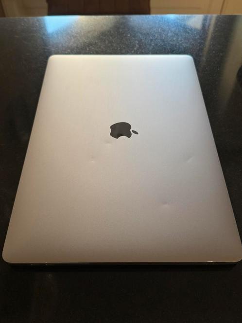 Macbook Pro 16-inch, i7, 16GB RAM, 500GB, Computers en Software, Laptop-opladers, Gebruikt, Ophalen