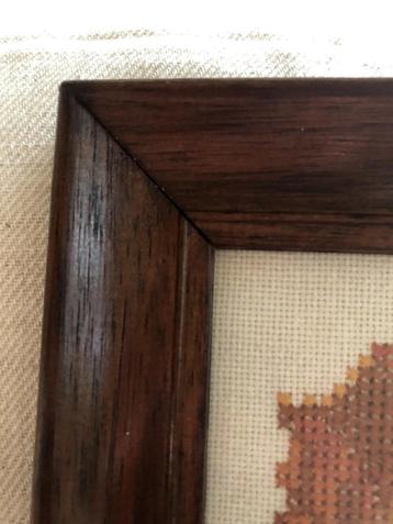 Lijst hout lijstenmakerij snijwerk detaillering 63 x 56 cm beschikbaar voor biedingen