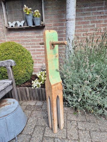 Vintage wasstamper beschikbaar voor biedingen