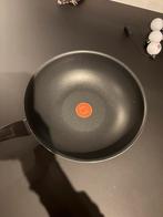 Tefal wokpan 28cm nieuw, Huis en Inrichting, Keuken | Potten en Pannen, Ophalen, Zo goed als nieuw, Aluminium, Wok