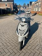 Piaggio Zip 4T scooter - Goed onderhouden!, Fietsen en Brommers, Snorfietsen en Snorscooters, Ophalen of Verzenden, Zo goed als nieuw