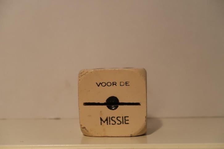 Missiebusje van de St Dominicus Penning, Huissen, Verzamelen, Spaarpotten, Gebruikt, Overige thema's, Hout, Ophalen of Verzenden