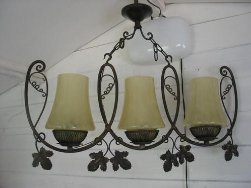 hanglamp smeedijzer landelijk druif blad gemarmerd glas, Antiek en Kunst, Antiek | Lampen, Ophalen