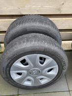 Winterbanden Renault Clio 2015 stalen velgen, Ophalen, 16 inch, Banden en Velgen, Winterbanden