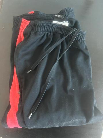 Nike Dri-Fit Slim Fit Broek – Comfort & Stijl | Maat M beschikbaar voor biedingen