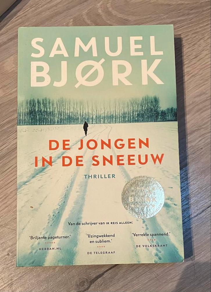 De Jongen in de Sneeuw - Samuel Bjørk, Boeken, Thrillers, Zo goed als nieuw, Scandinavië, Ophalen of Verzenden