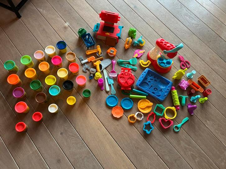 Berg Play Doh attributen en klei, Kinderen en Baby's, Speelgoed | Educatief en Creatief, Zo goed als nieuw, Bouwen, Ophalen of Verzenden