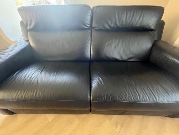 Leder 3 zitbank met 2 electrische relaxen, Huis en Inrichting, Banken | Bankstellen, Gebruikt, Rechte bank, Driepersoons, 200 tot 250 cm