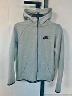 Nike Tech Fleece Trainingspak maat XL, Ophalen of Verzenden, Zo goed als nieuw, Jongen of Meisje