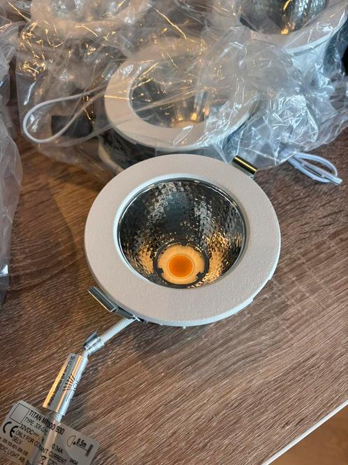 Professionele spotjes – nieuw, met transformator, Huis en Inrichting, Lampen | Spots, Nieuw, Plafondspot of Wandspot, Led, Inbouw