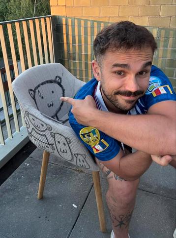 Armchair - Original Piece by PaMarinero beschikbaar voor biedingen